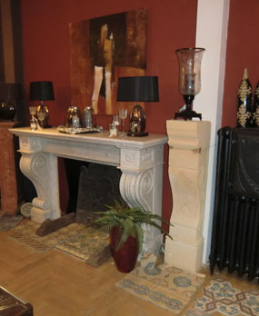 Antique marmor fireplace modell: Louie Philipe attachment fireplace
