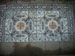 Antieke vloertegels model: Art-Nouveau keramische motieftegels